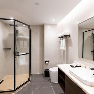 Elegant Suite